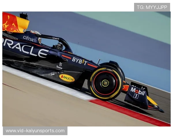 迈凯伦车队策略制胜，硬胎起步为皮亚斯特里获得亚军奠定基础