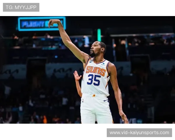 马刺121-94大胜太阳,豪取七连胜稳居西部第二 马刺121-94大胜太阳,豪取七连胜稳居西部第二